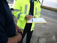 Au fost înregistrate 63 de accidente rutiere, în care au decedat 5 persoane iar alte 77 au fost traumatizate.