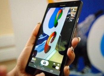 Facebook запустила собственный аналог Skype.