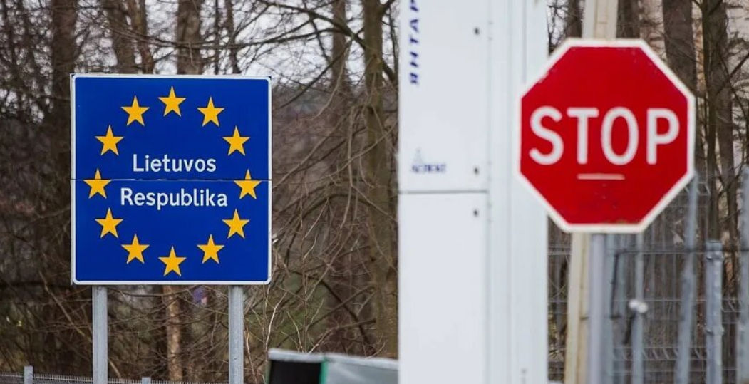 Беларусь угрожает Литве из-за закрытых пунктов пропуска.