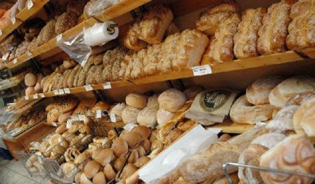 Preţurile la pâine şi produsele de panificaţie cresc de astăzi în medie cu 15%. Foto: ziaruldinmuscel.ro