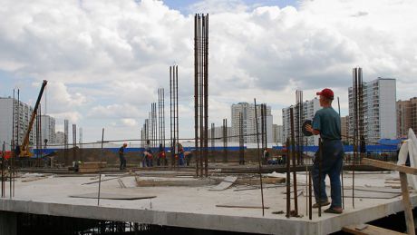 Moldovenii care muncesc în Moscova vor plăti mai mult pentru patenta de întreprinzător.