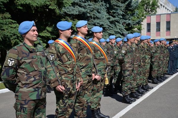 41 de militari profesionişti din Republica Moldova pleacă în Kosovo. Foto: army.md