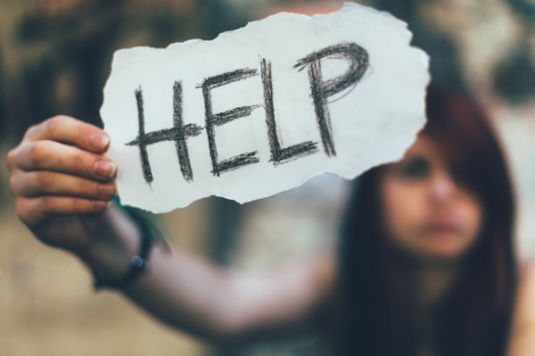 Câți din elevii moldoveni au consumat droguri, alcool, au fumat sau au gânduri suicidare