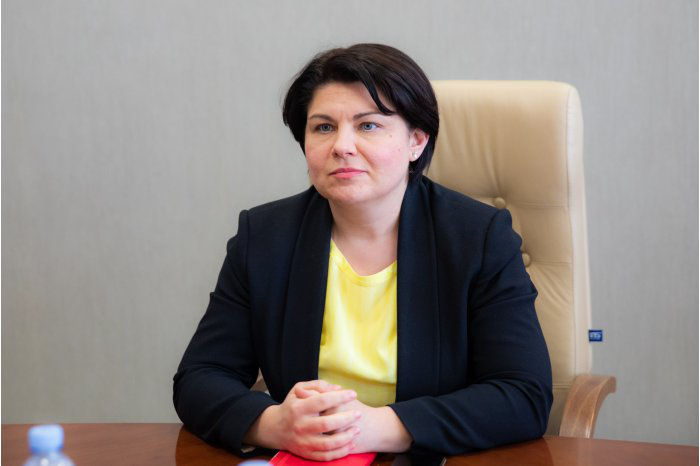 Молдавский премьер совершит визит в Баку.