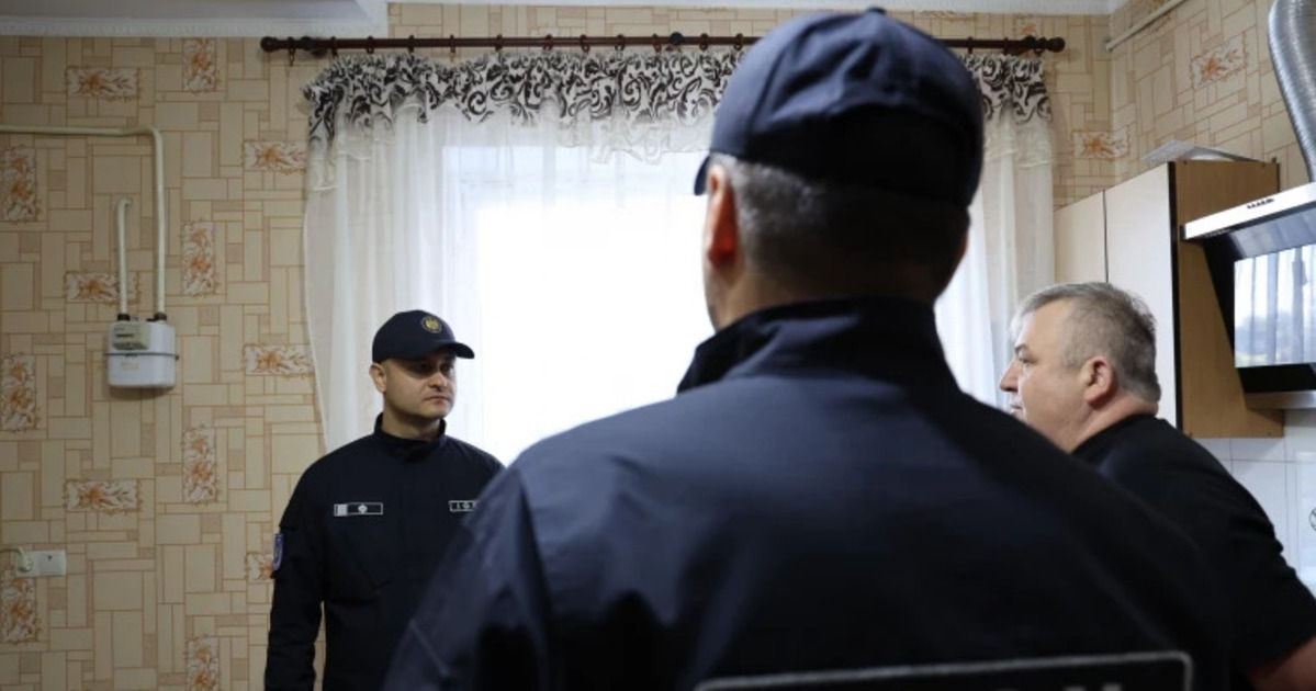 ГИЧС идет по домам: какие рекомендации даются в преддверии холодов.