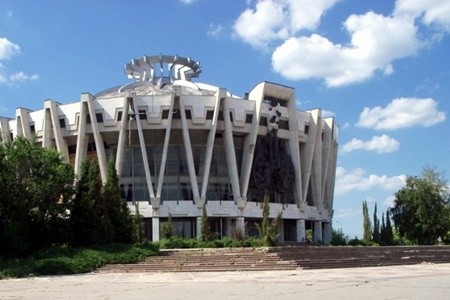 Стоимость билетов на представления составит  180, 200 и 250 леев.