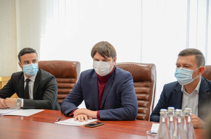 Спыну обсудил важные инфраструктурные проекты с госсекретарем Румынии.