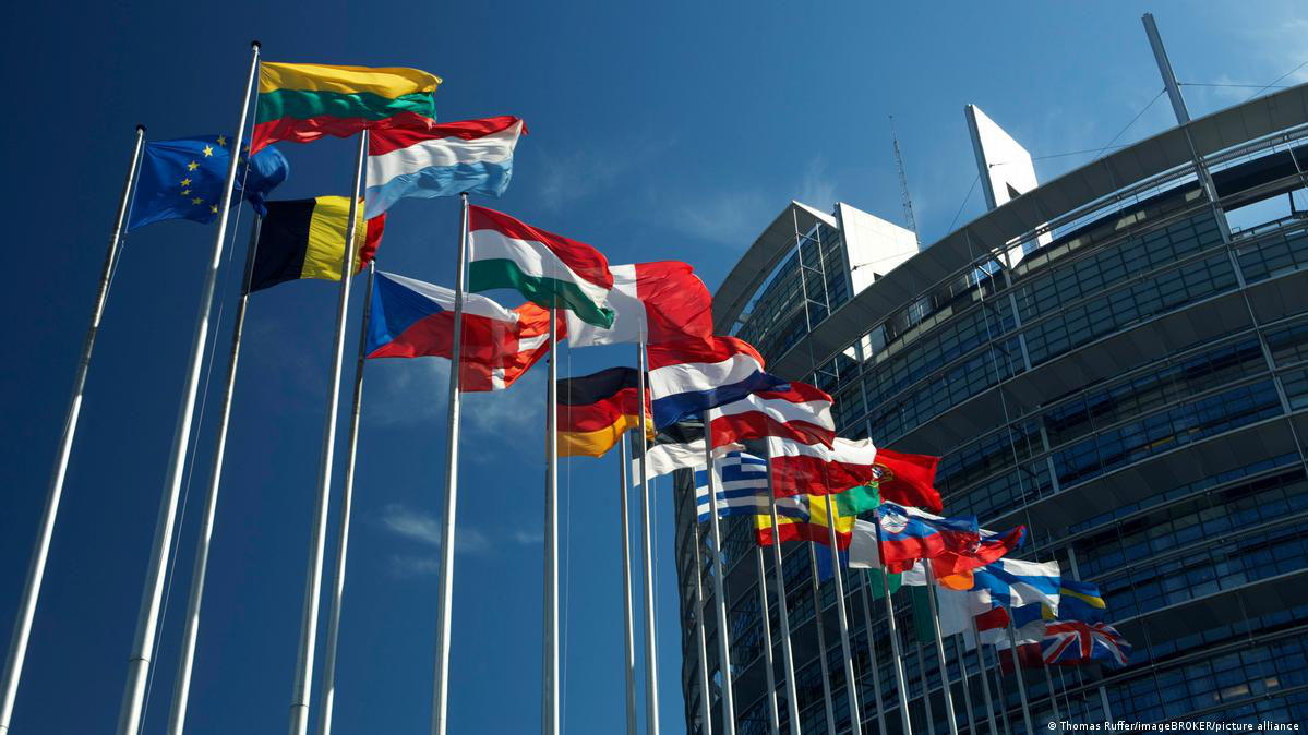 Совет EC утвердил меры по снижению цен на энергоресурсы.