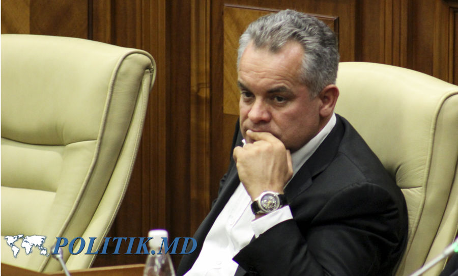 Dacă Plahotniuc nu se va înainta pe el, aș vrea să văd cine va fi înaintatul? Foto: politik.md