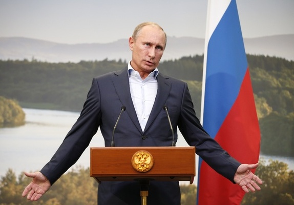 Moscova a fost admisă la G8 în 1998 ca o "recompensă" pentru opţiunea în favoarea democraţiei a Rusiei postsovietică.