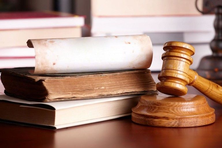O avocată, care a încasat mii de euro de la un client, a rămas fără licență pentru că nu și-a îndeplinit atribuțiile. 