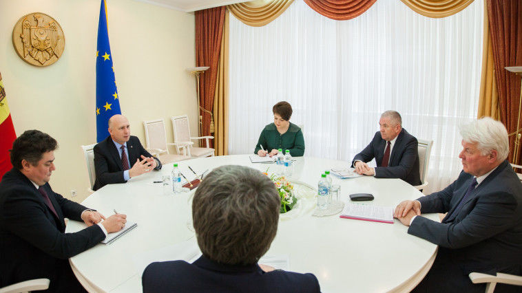 Filip s-a întâlnit cu vicepreședintele Consiliului de Administrație SAD „Gazprom”, Valerii Golubev. Foto: gov.md