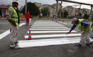Pe parcursul săptămânii curente, muncitorii întreprinderii municipale „Exdrupo” vor aplica marcajul rutier pe mai multe străzi din capitală.