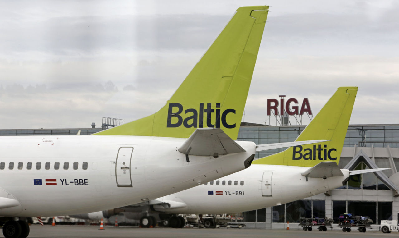 Правительство Латвии ведет переговоры о спасении airBaltic.