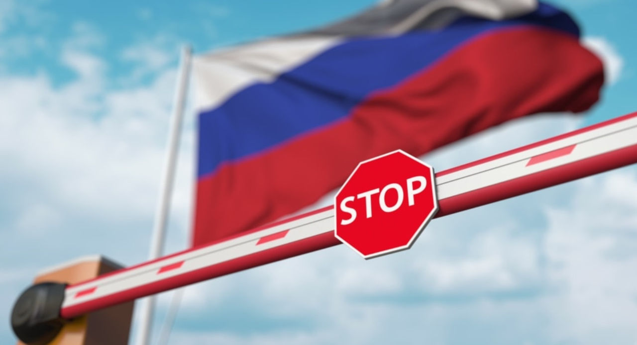 Украинские власти полностью запретили экспорт товаров в Россию.