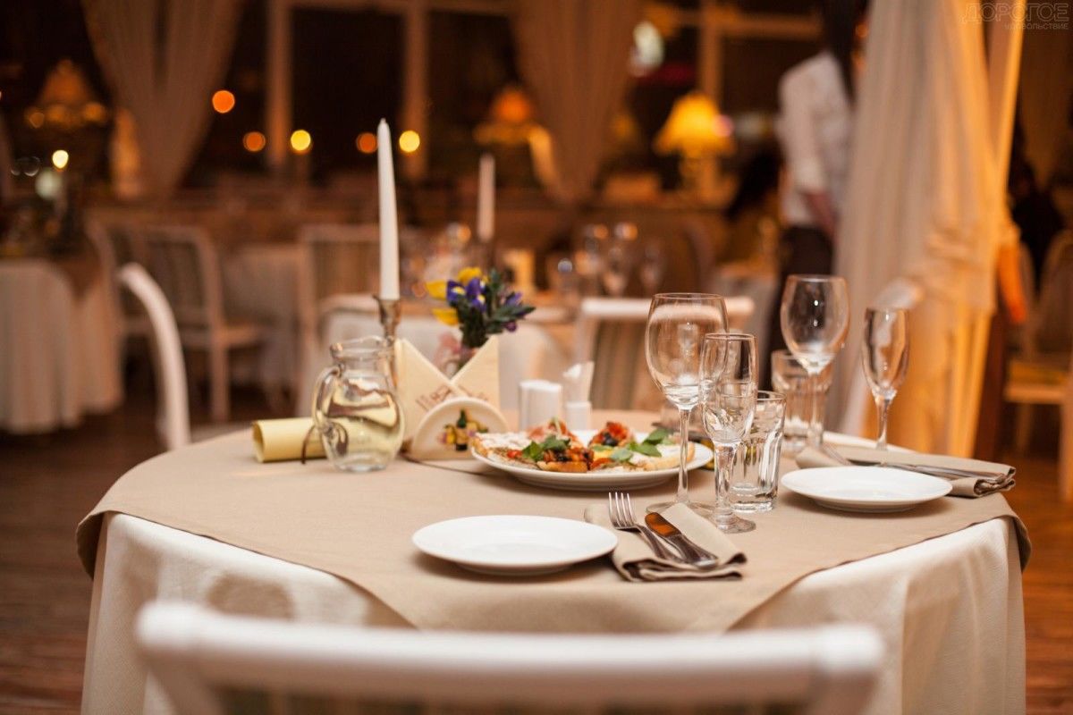 С 1 апреля 2021 года компании сектора HoReCa могут быть на год освобождены от проверок. 