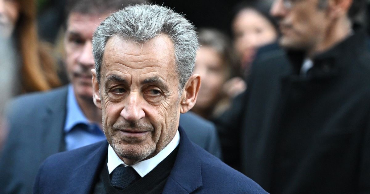 Nicolas Sarkozy va lansa cartea „Jurnalul unui deținut”.