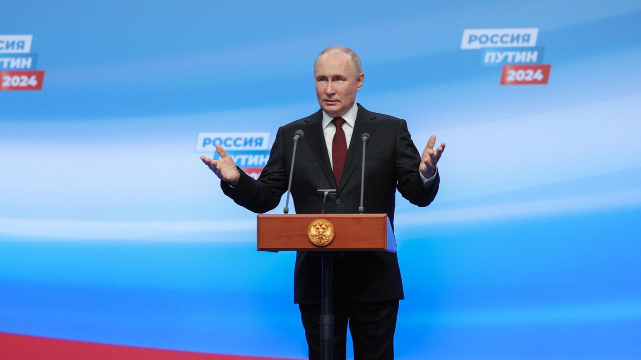 Владимир Путин побеждает на выборах президента с рекордными результатом и явкой. Коллаж Point.md.