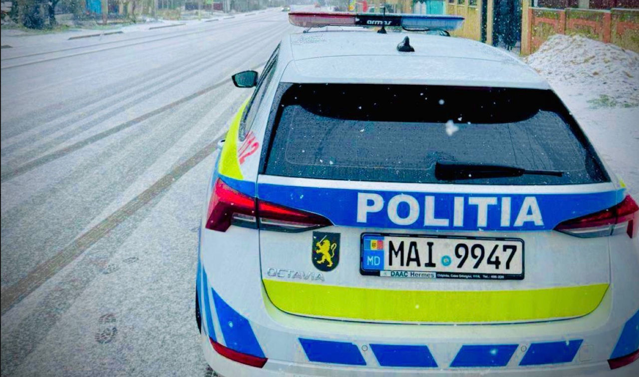 Ninge în mai multe zone din țară: Poliția îndeamnă cetățenii să fie prudenți.