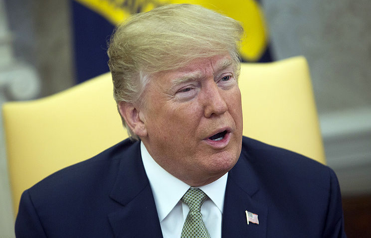 WP: Трамп обязал сотрудников Белого дома подписать договоры о неразглашении. Фото: EPA
