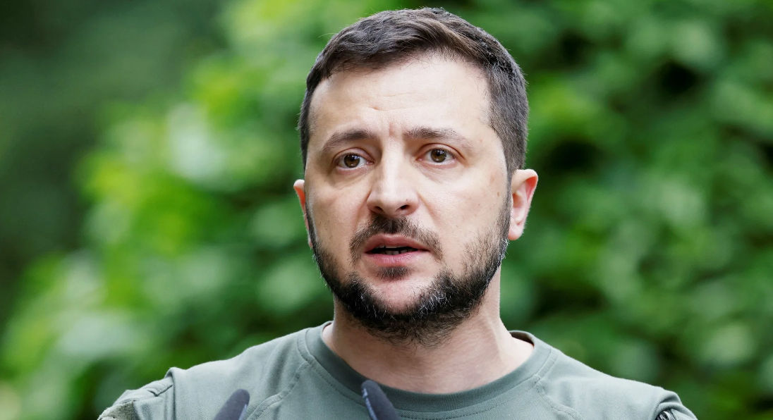 Зеленский: Мы бережем своих людей, на 1 украинца гибнет шесть россиян.