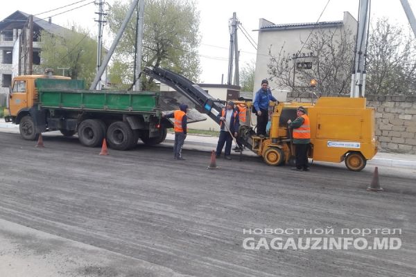 После реставрации центральных дорог, подрядчик приступит к  ямочному ремонту и на периферийных улицах.