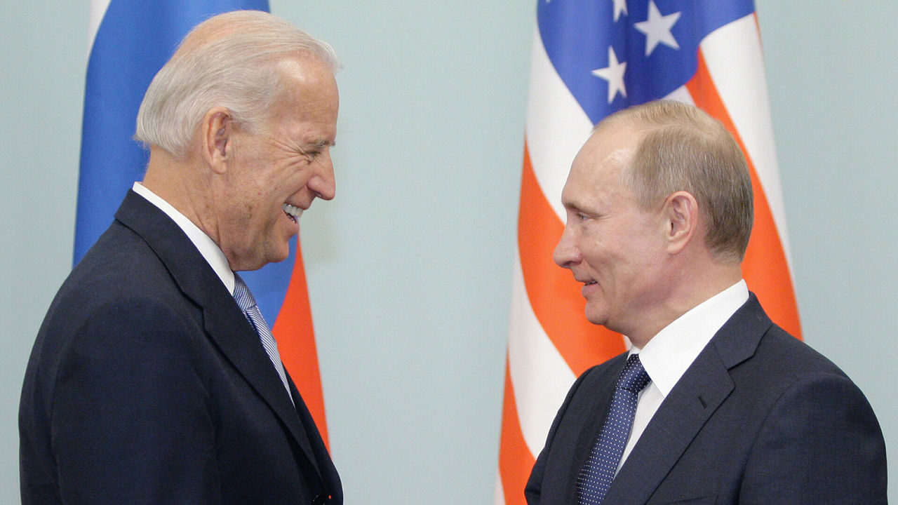 CNN: США надеются, что Путин и Байден договорятся о возвращении послов.