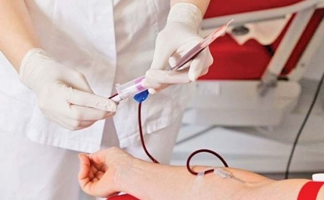 Crimă înfiorătoare: 4.000 de britanici contaminați cu HIV și hepatita C 