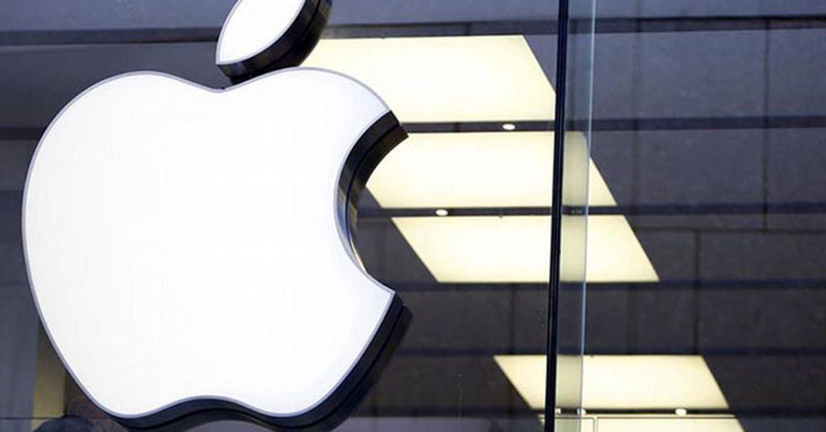 Apple наняла бывшего инженера Tesla для разработки беспилотного автомобиля.
