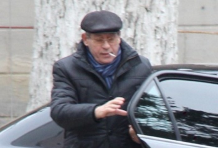 Deputat PLDM, deranjat că Ghimpu fumează în holul Parlamentului. Foto: tribuna.md