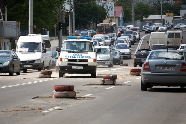 Se lansarea unei platforme electronice cu informaţii despre lucrările şi săpăturile pe partea carosabilă şi zonele unde circulaţia este suspendată.