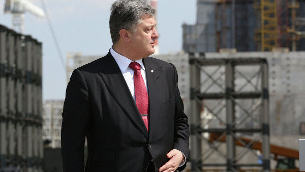Петр Порошенко находится с рабочим визитом в Республике Польша.
