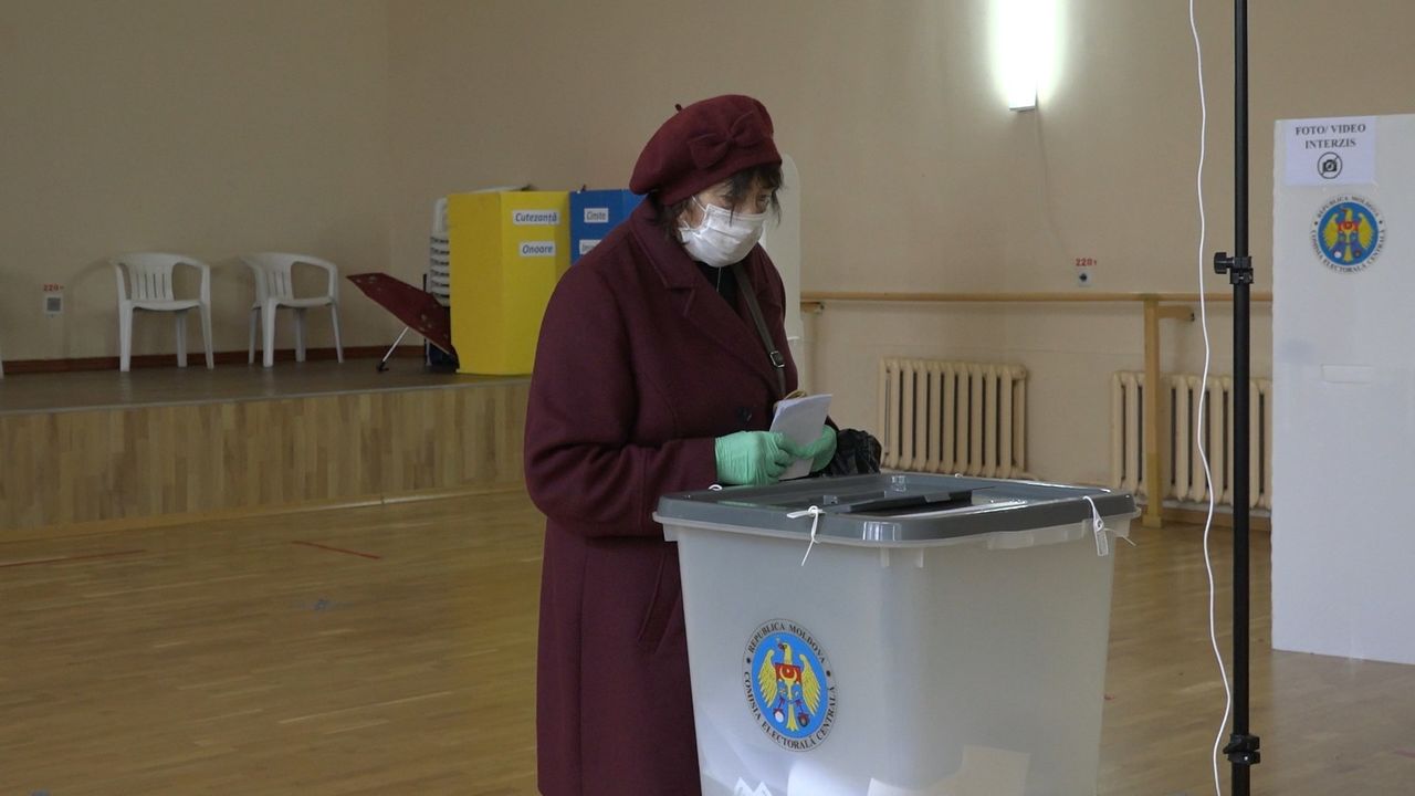 Бельчане: Будущий президент должен быть честен с народом.