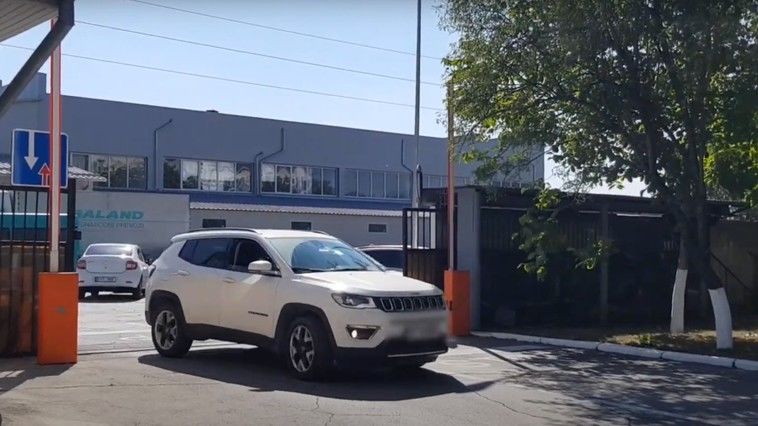 Пограничники изъяли люксовые автомобили, украденные из ЕС.