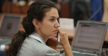 Председатель комиссии парламента по юридическим вопросам, назначениям и иммунитету Олеся Стамате.