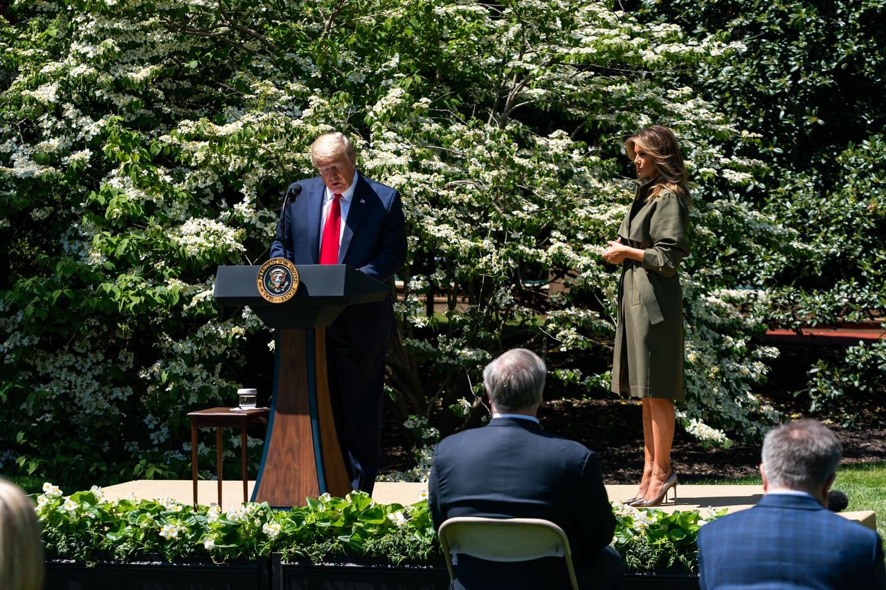 Мелания Трамп впервые за долгое время появилась на публике.