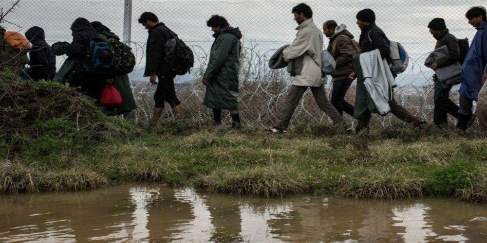 Жители островов Эгейского моря протестуют против лагерей мигрантов.