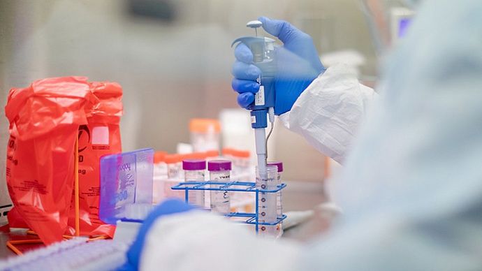 Ученый предположил, что коронавирус находился в спящем состоянии во всем мире.