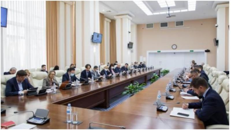 Расходы центров для беженцев будут покрываться Министерством труда.