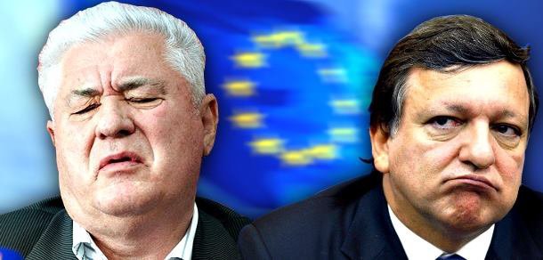 În acest context, Vladimir Voronin i-a formulat lui Jose Manuel Barroso mai multe întrebări