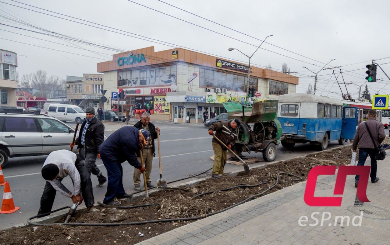 Дорогу у автовокзала в Бельцах в эксплуатацию пока не приняли.