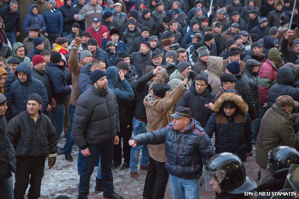Поступившие в приют протестующие находились в состоянии алкогольного опьянения.