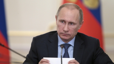 Preşedintele Rusiei, Vladimir Putin, este "extrem de îngrijorat" deintensificarea crizei din Ucraina.