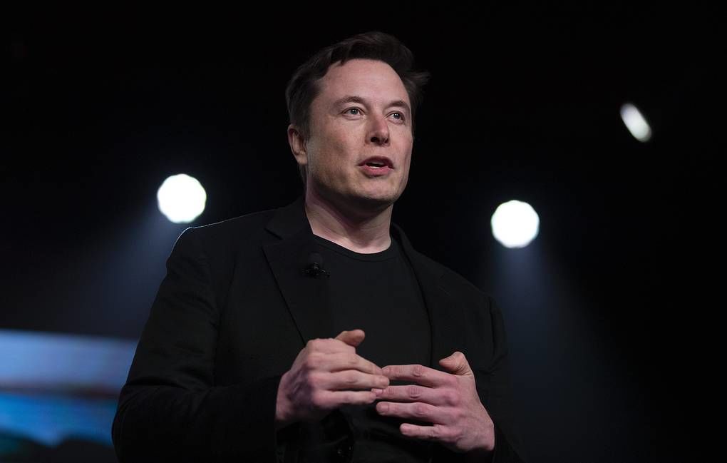 Илон Маск впервые возглавил рейтинг богатейших людей планеты по версии Forbes.