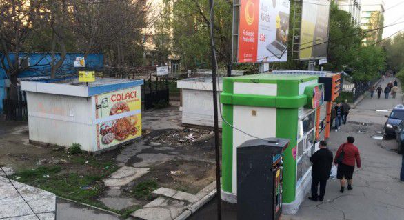 2 645 de gherete se află pe străzi și 1 755 în piețele din capitală.