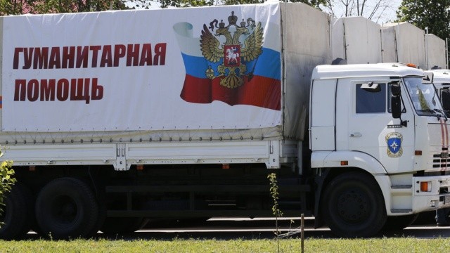 Часть машин с гуманитарной помощью уже на месте. Фото: politikus.ru