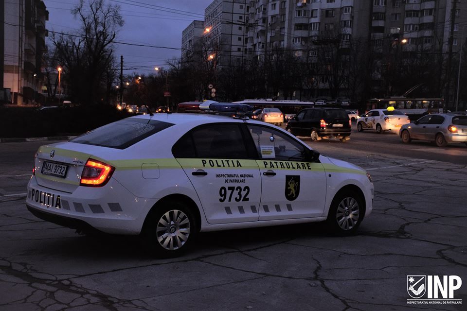 Патрульные инспекторы поймали более 40 пьяных водителей за рулем.