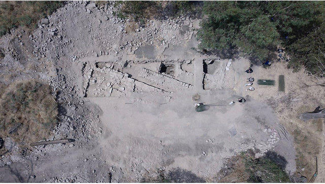 Историки полагают, что на этом месте находился город Юлиада, который некогда появился на месте библейской Вифсаиды.