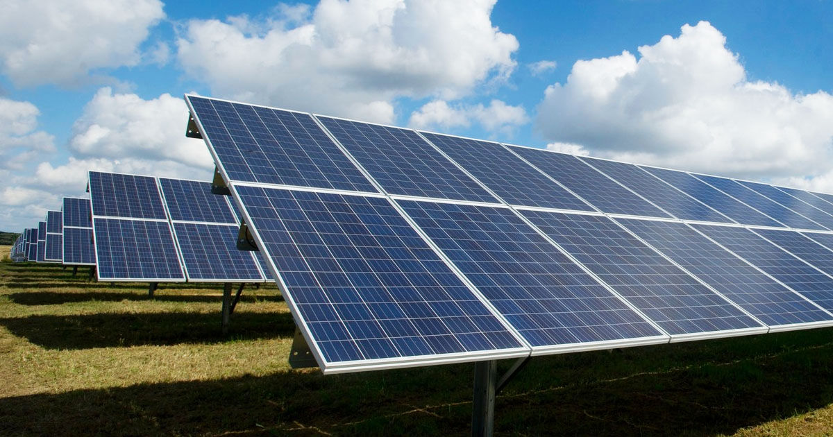Guvernul a aprobat un plafon minim de 10 kW pentru prosumatorii casnici.