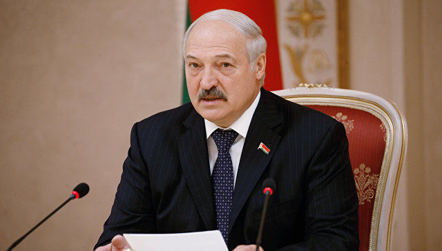 В пресс-службе Лукашенко опровергли слухи об инсульте.